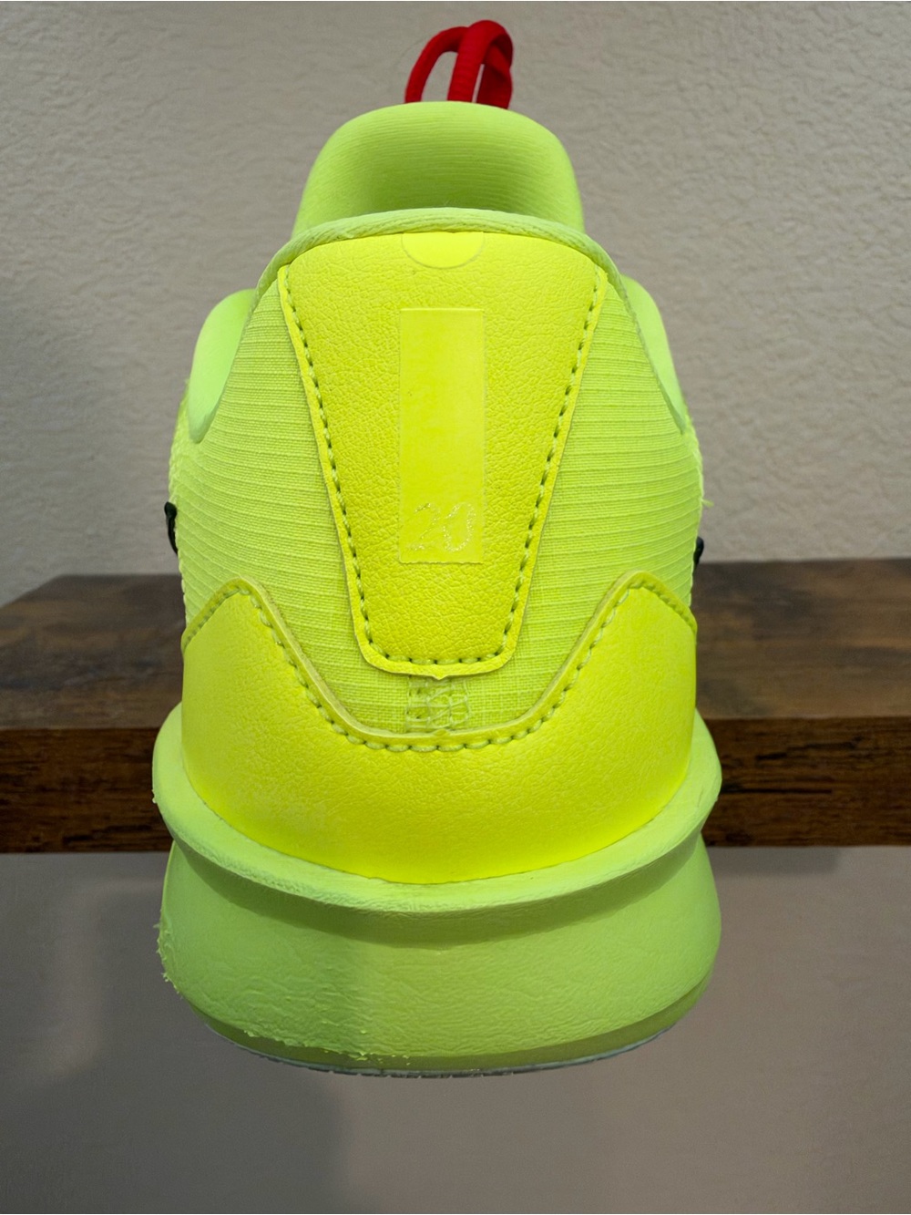 Nike men’s Sabrina 3 9.5 - Picture 6 of 10